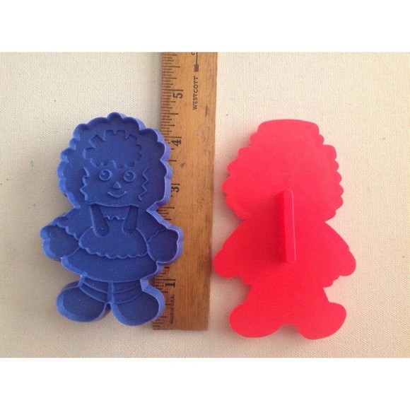 Raggedy Anne  Andy cookie-cutter for baking Doll - Picture 4 of 4